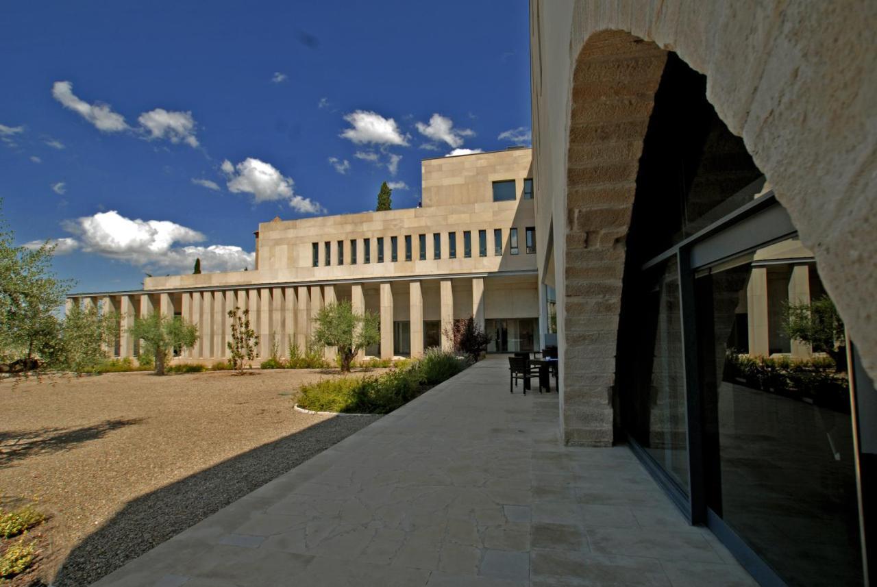 Hostatgeria De Poblet Hotel Exterior foto